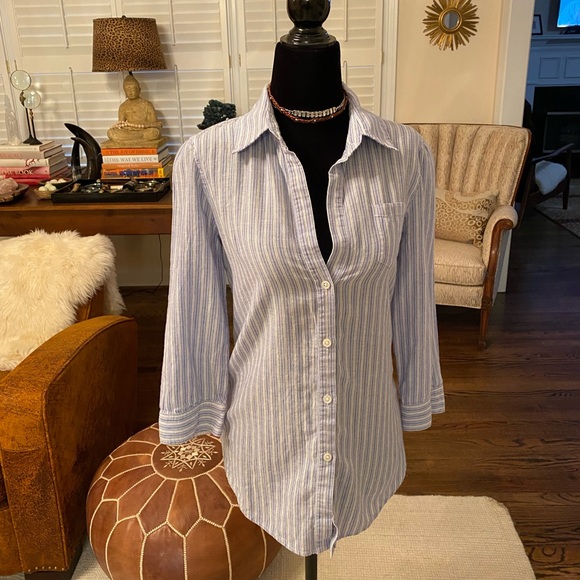 Elizabeth & James buttoned down/amazing back. Small - Picture 1 of 16